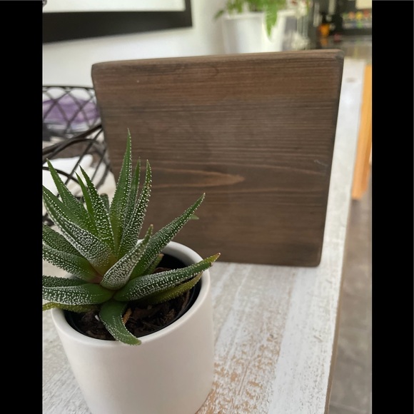 I like my coffee hot just like my husband sign - Picture 2 of 6